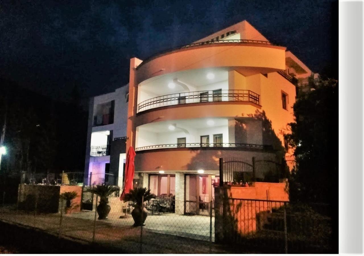 Villa M Dobra Voda Exteriér fotografie